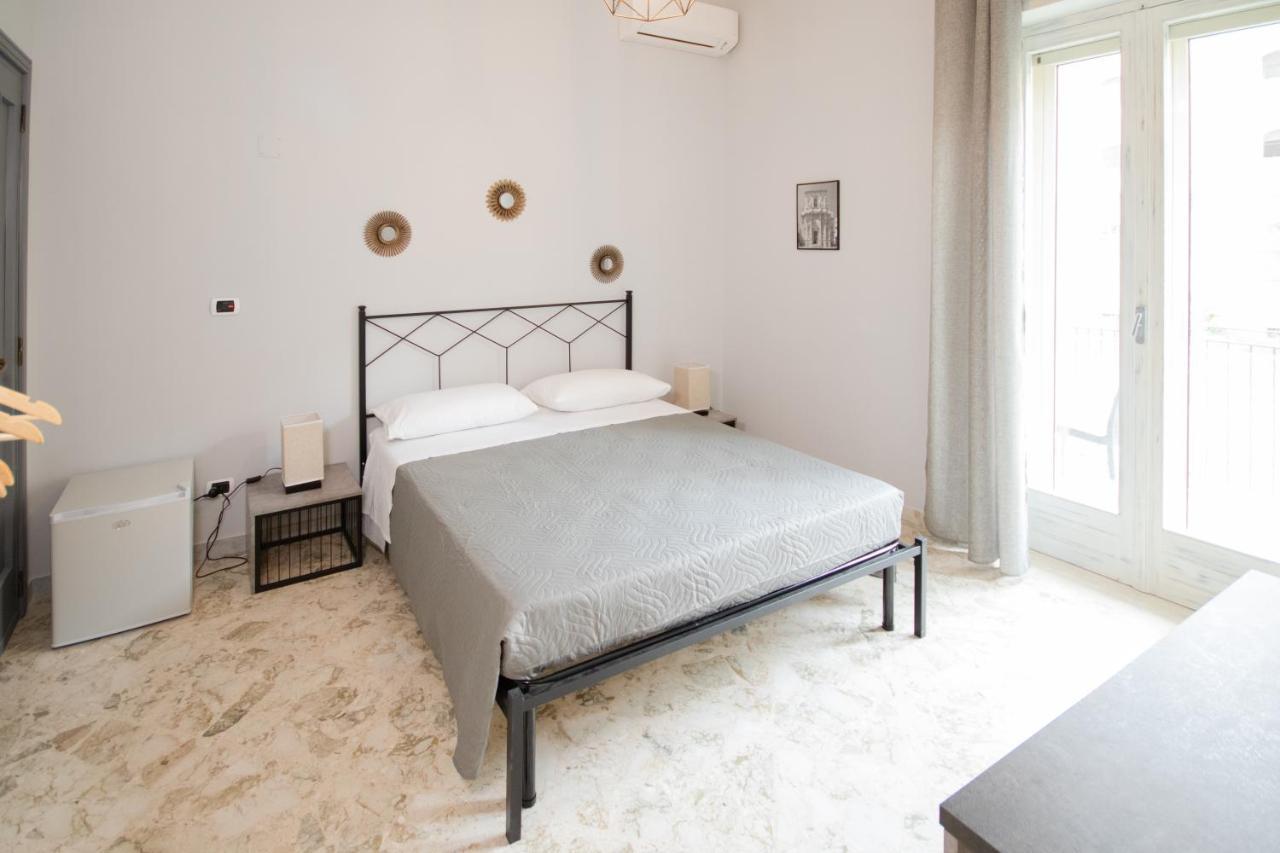 Bed and Breakfast Rudiae Boutique Lecce Pokoj fotografie